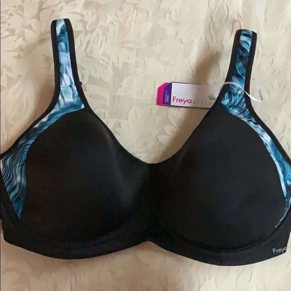 Freya Sports Bras 🌻